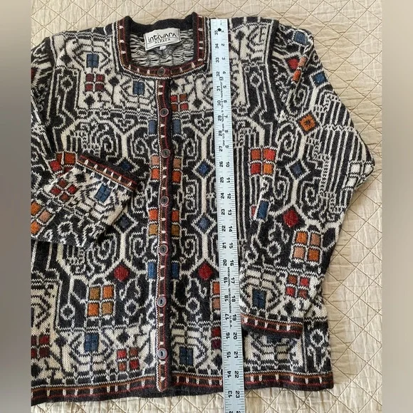Peruvian Alpaca Wool Cardigan Sweater  by Intiwara - Tribal Geometric Pattern - Picture 3 of 10